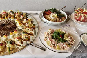 frischer-fisch-am-karfreitag-auf-dem-bergli-glarus