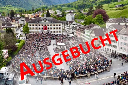 landsgemeinde-auf-dem-bergli-glarus